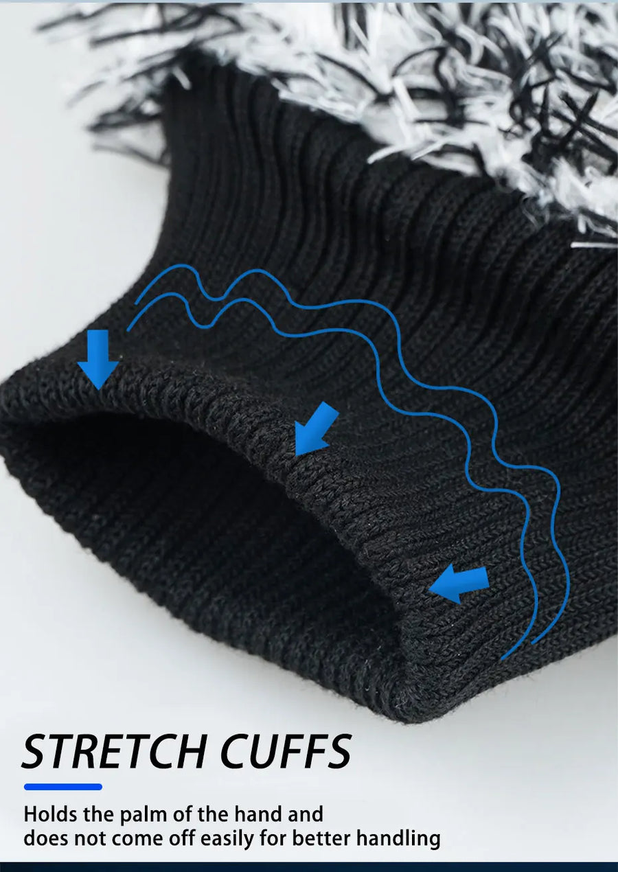 The knitted stretch cuff of the wash mitt