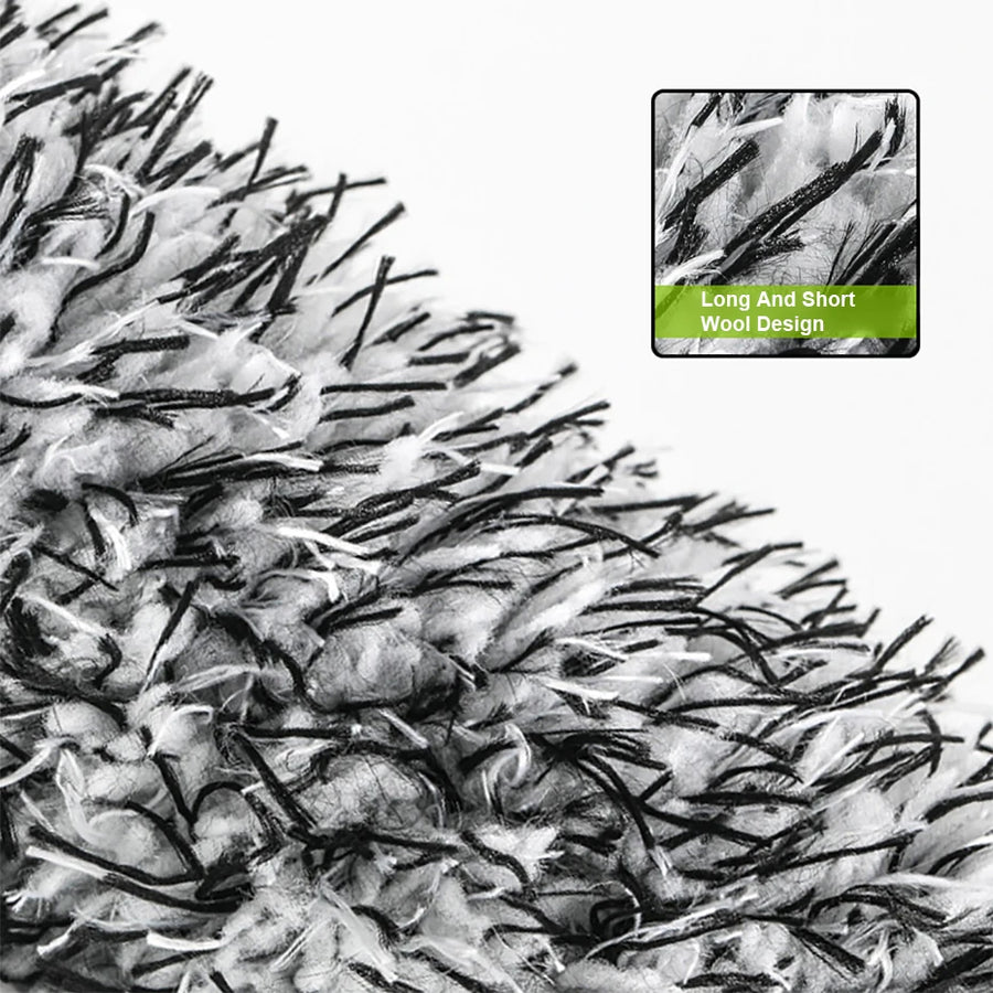 Close-up of the long and short microfiber strands on the brush head