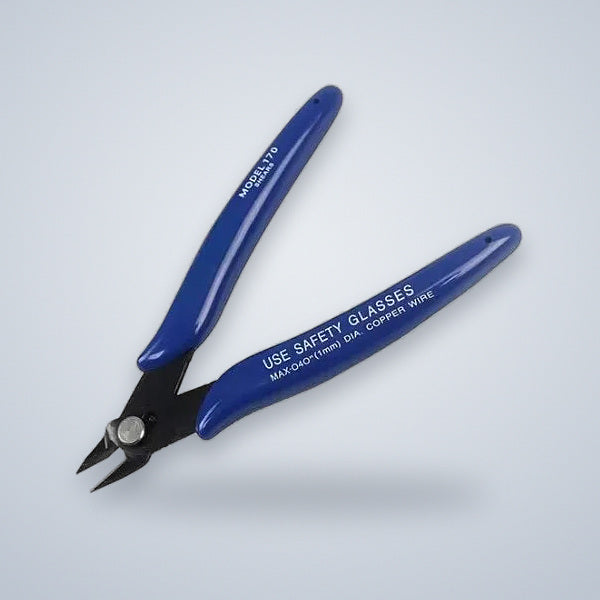 One pair of 170 flush cutters, blue handles and black jaws